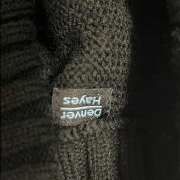 Denver Hayes Classic Black Women's Cape - Picture 5 of 7